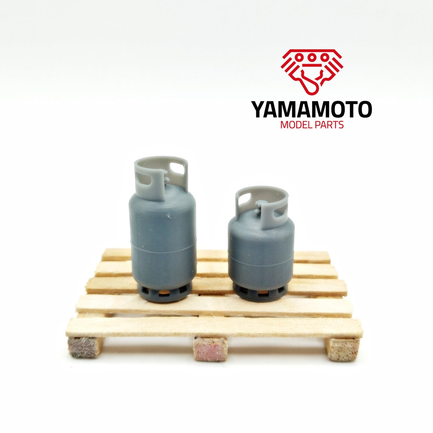 GAS CYLINDERS