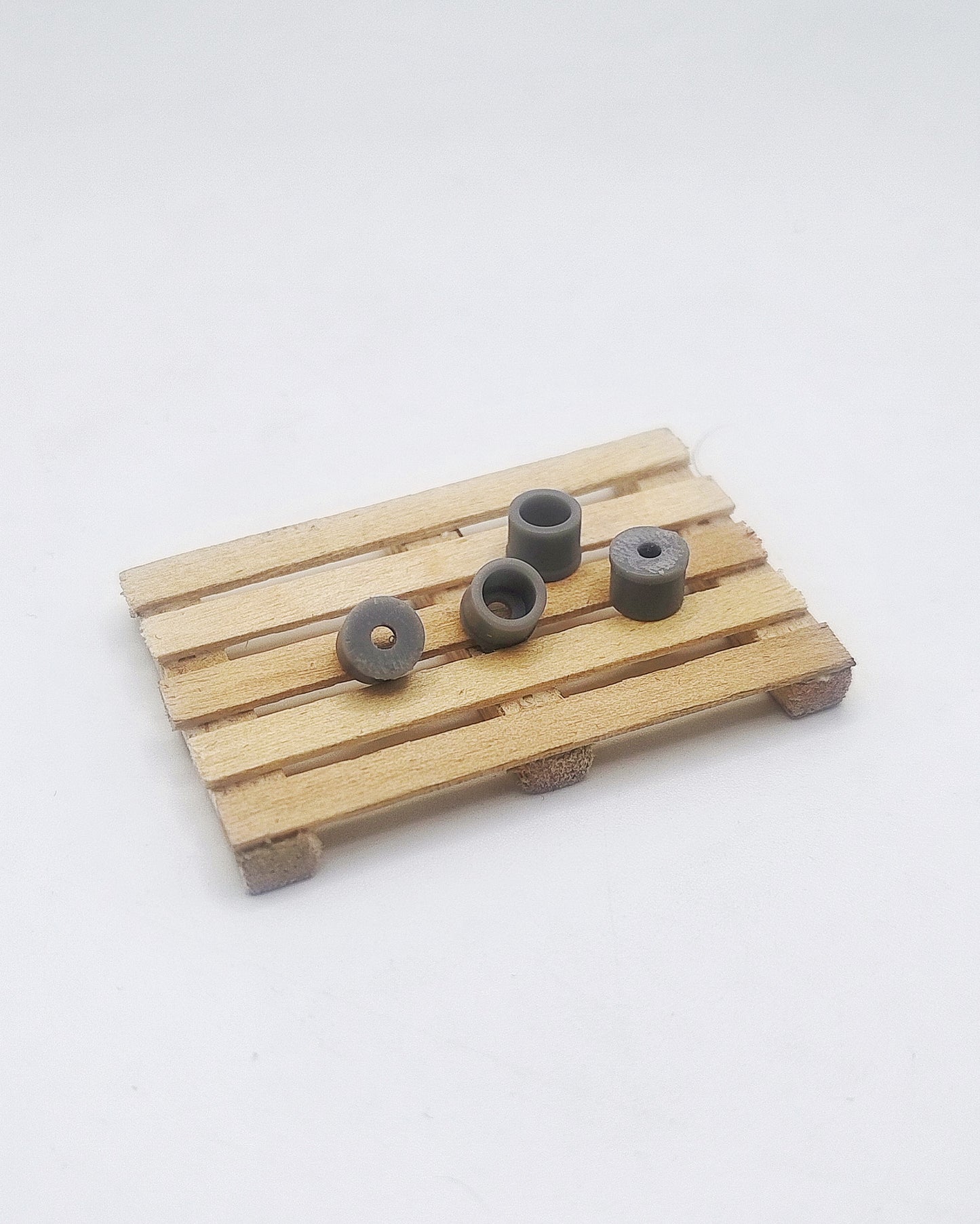 ADAPTERS FOR RIMS (FROM TAMIYA TO AOSHIMA)